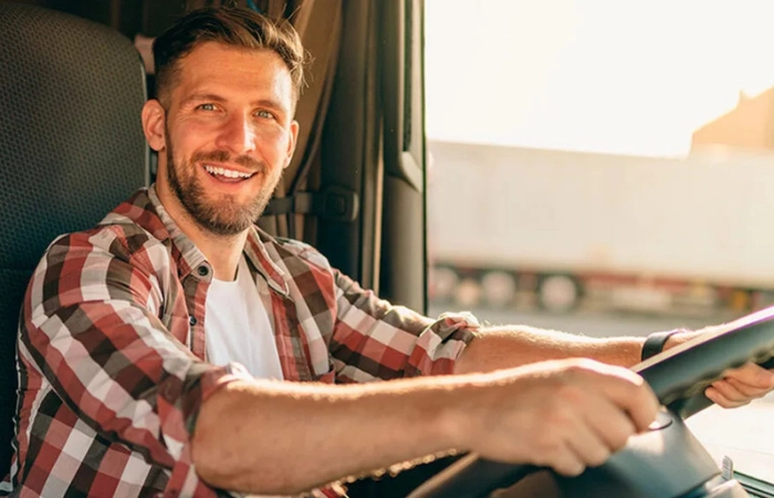 Seguro de camión para conductor profesional en ruta
