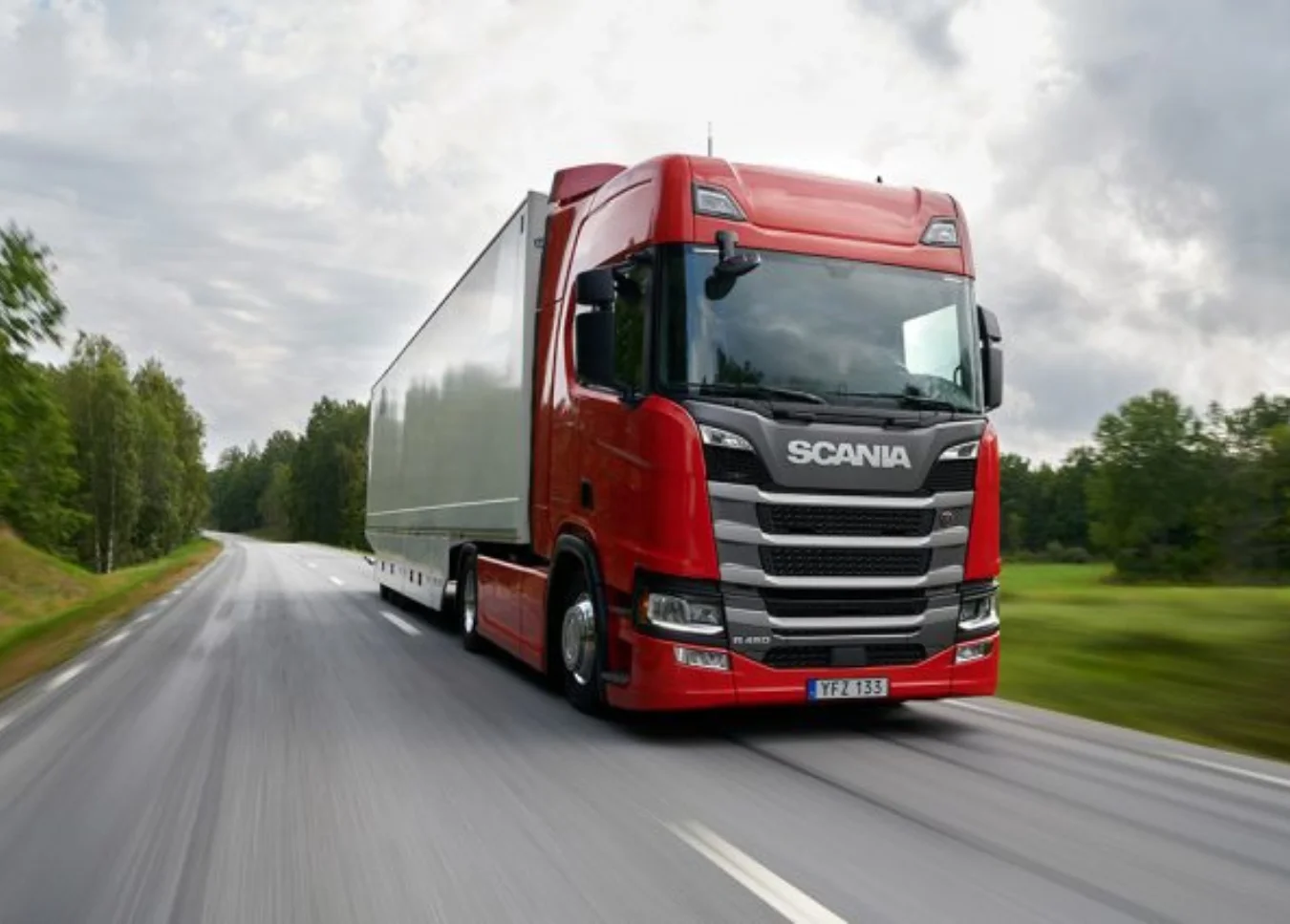 Seguro para camiones de transporte pesado en ruta